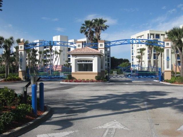BEACHWALK 3 BR FAMILY CONDO